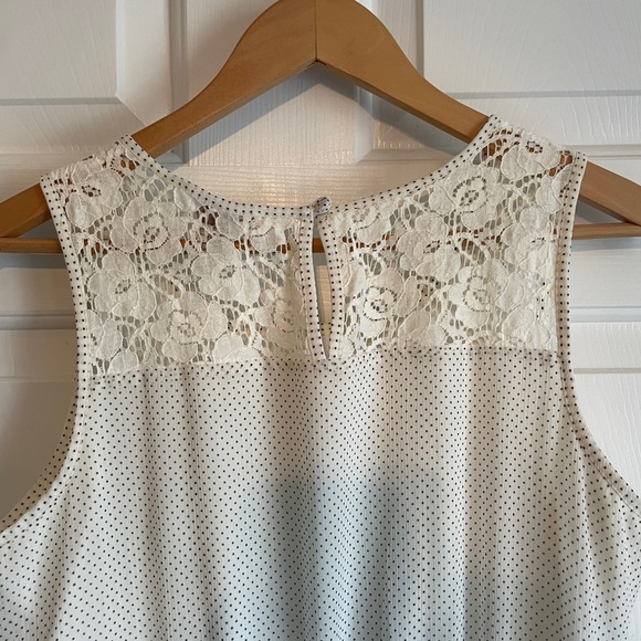 Ann Taylor Loft White Dress. Size 6. - Picture 3 of 5